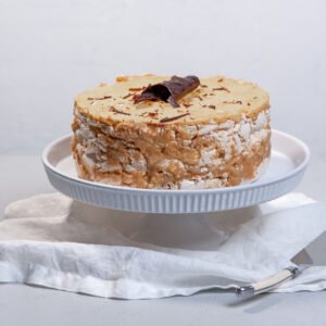 Torta Merengue Lúcuma