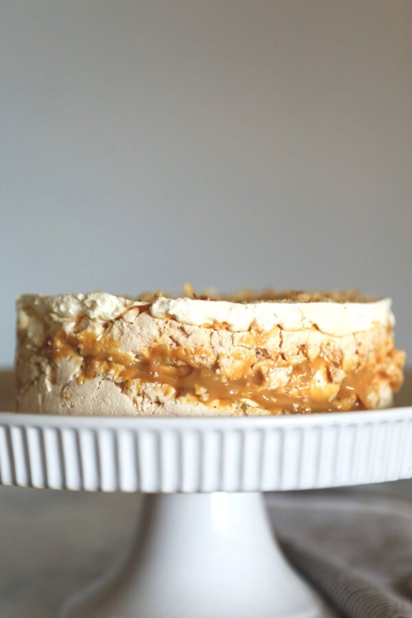 Torta Merengue almendrado - Imagen 2